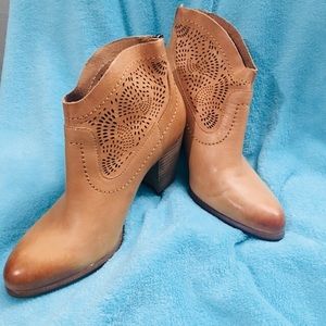 NEW UGG AUSTRALIA WOMEN'S CHARLOTTE SEAWEED PERF